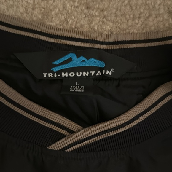 Tuffy wind breaker - Picture 2 of 2